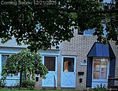 Photo of 797 Hilldale Circle, Milford, MI 48381 (MLS # 60959530)