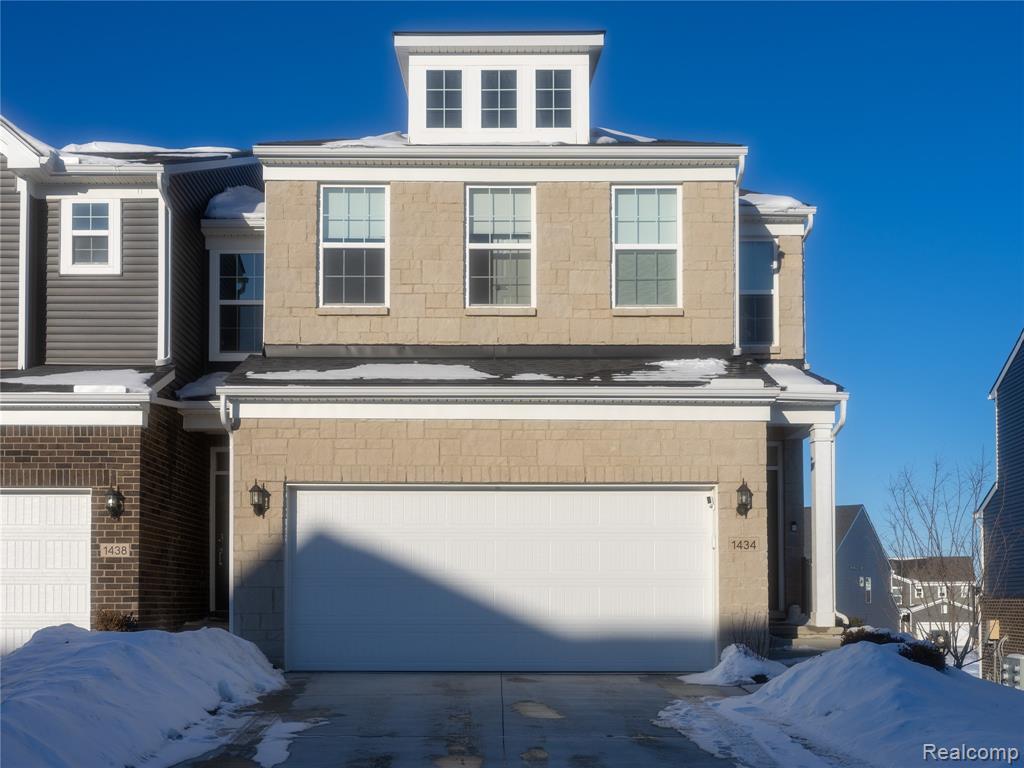 1434 Superior Drive