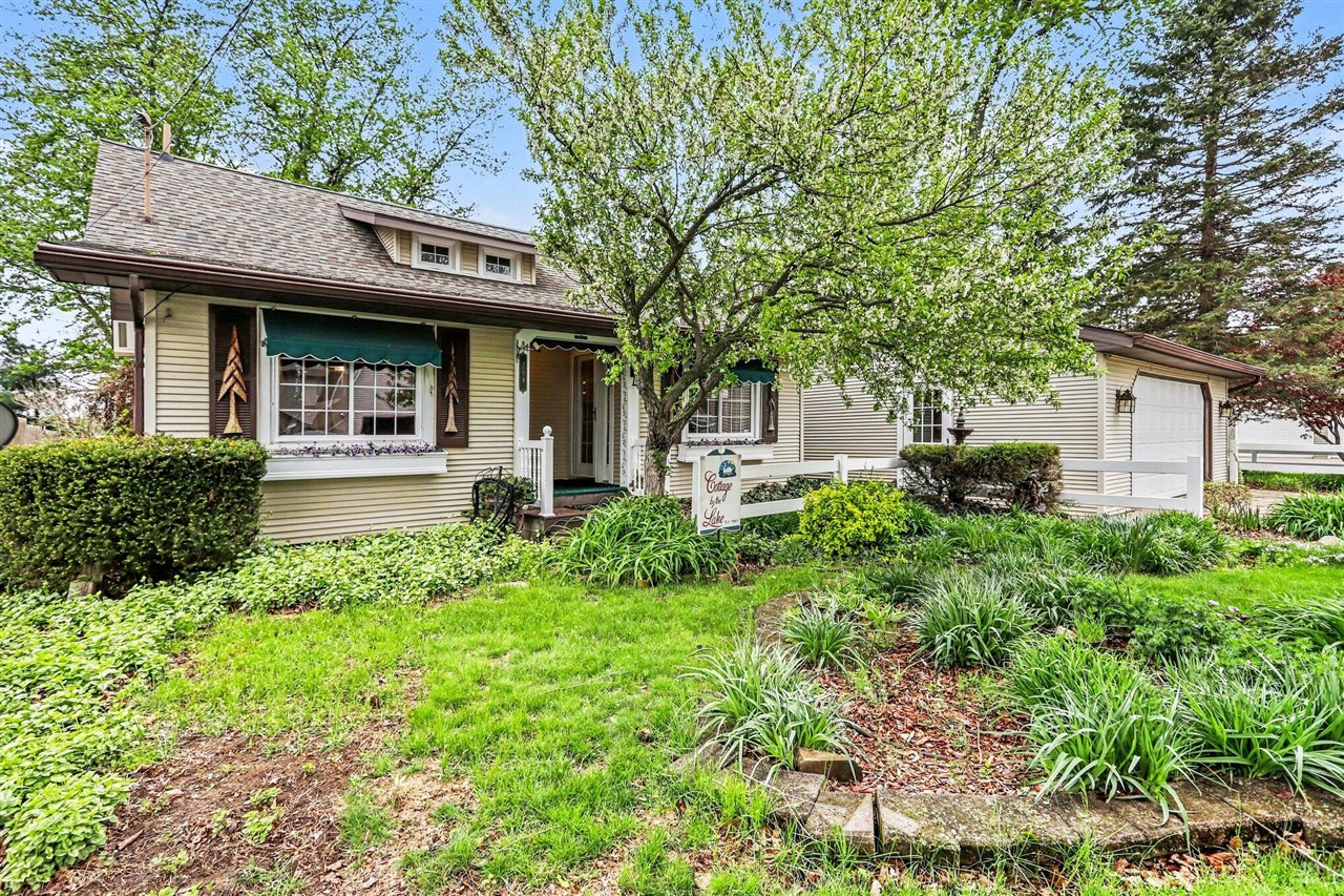 289 Lyon Lake Road