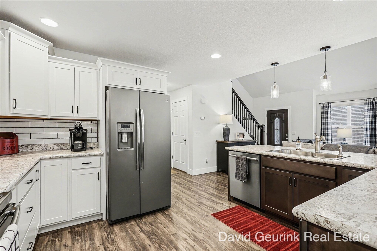 2779 E Holton Whitehall Road