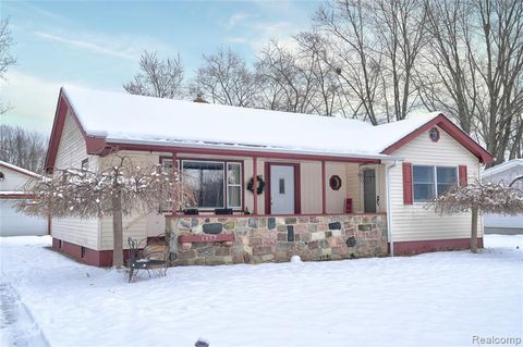Photo of 1397 Roat Court, Burton, MI 48509 (MLS # 60959287)