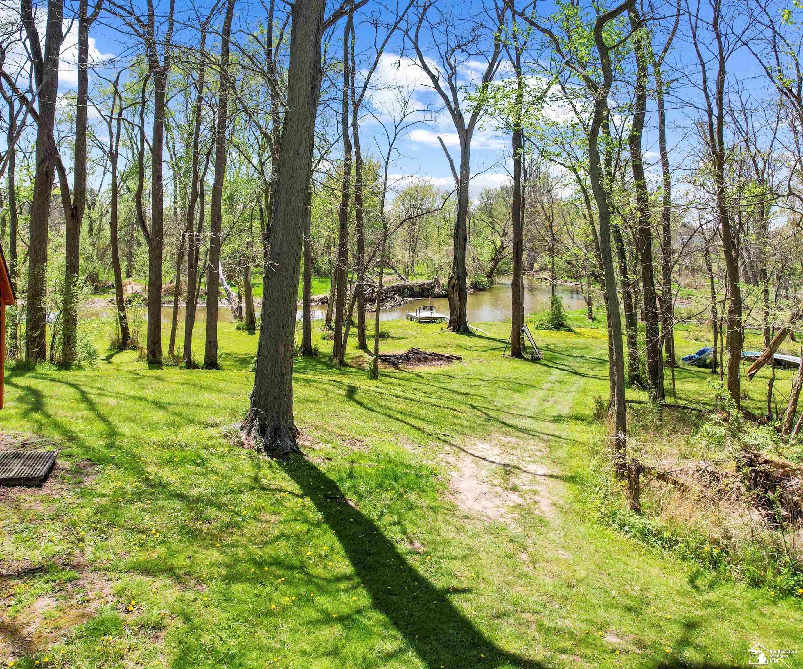 La Salle, Michigan 48145, United States, 4 Bedrooms Bedrooms, ,4 BathroomsBathrooms,Residential,Active,124624