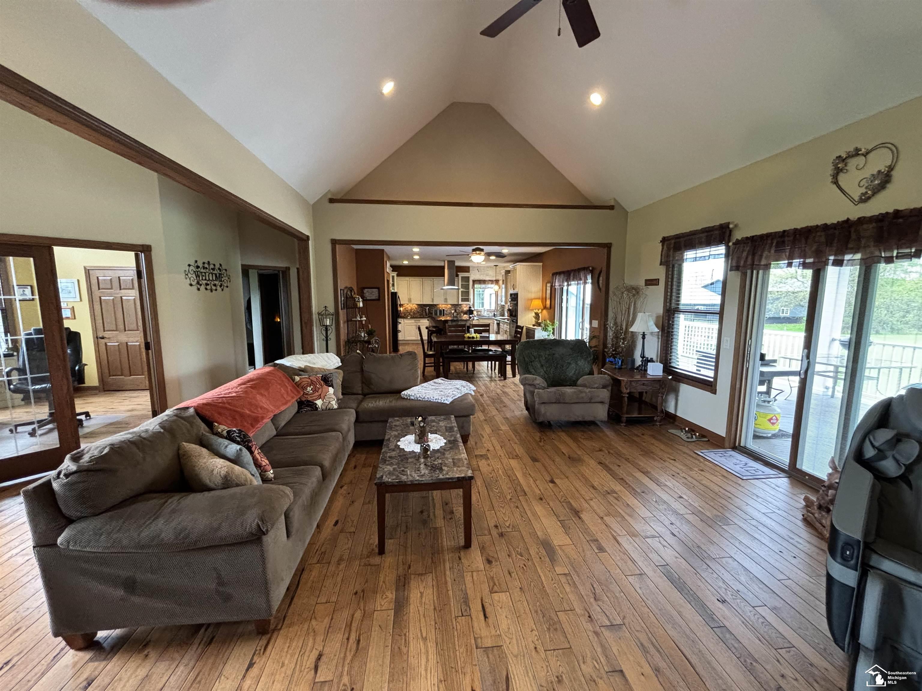 La Salle, Michigan 48145, United States, 4 Bedrooms Bedrooms, ,4 BathroomsBathrooms,Residential,Active,124624