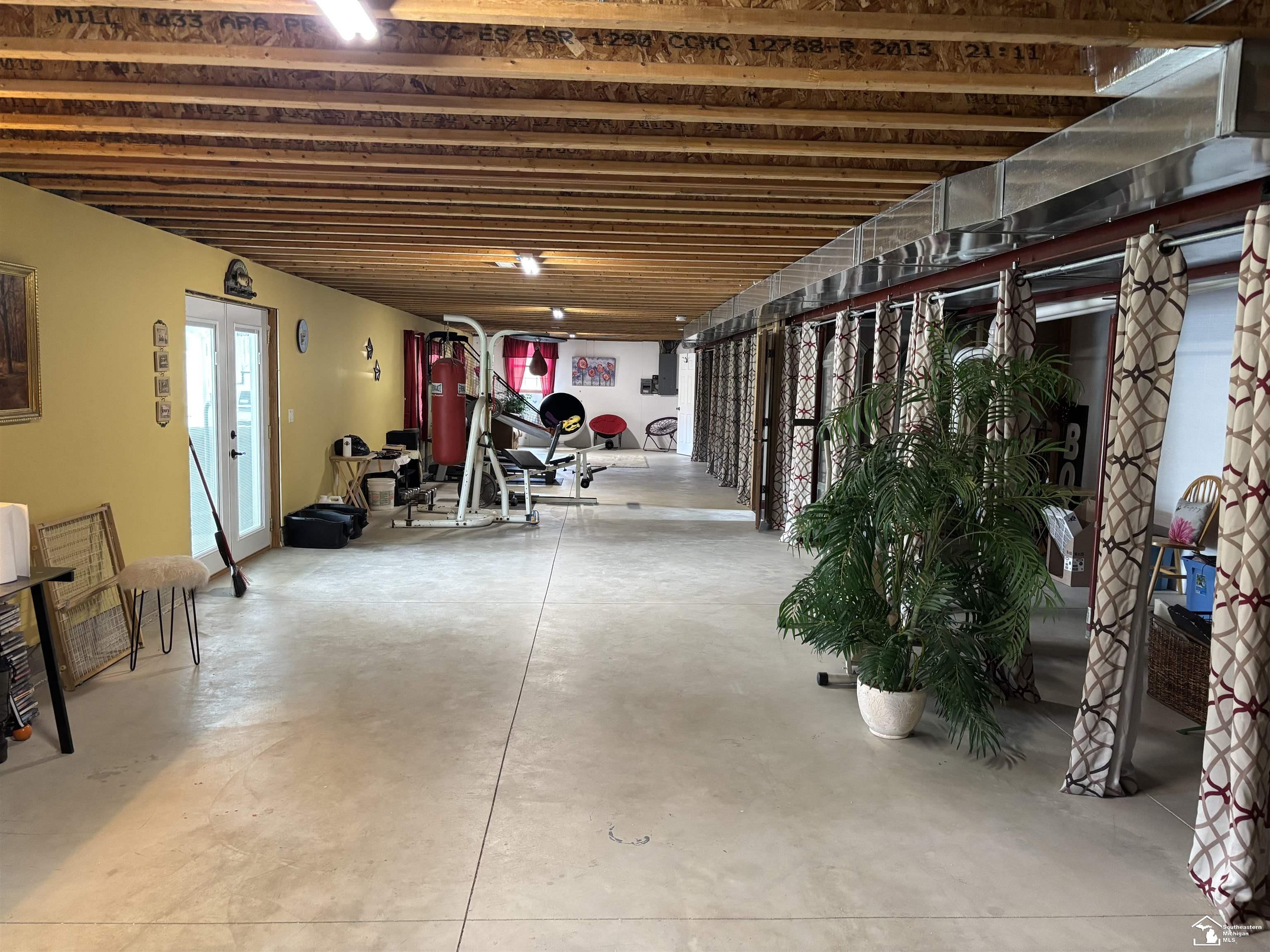 La Salle, Michigan 48145, United States, 4 Bedrooms Bedrooms, ,4 BathroomsBathrooms,Residential,Active,124624