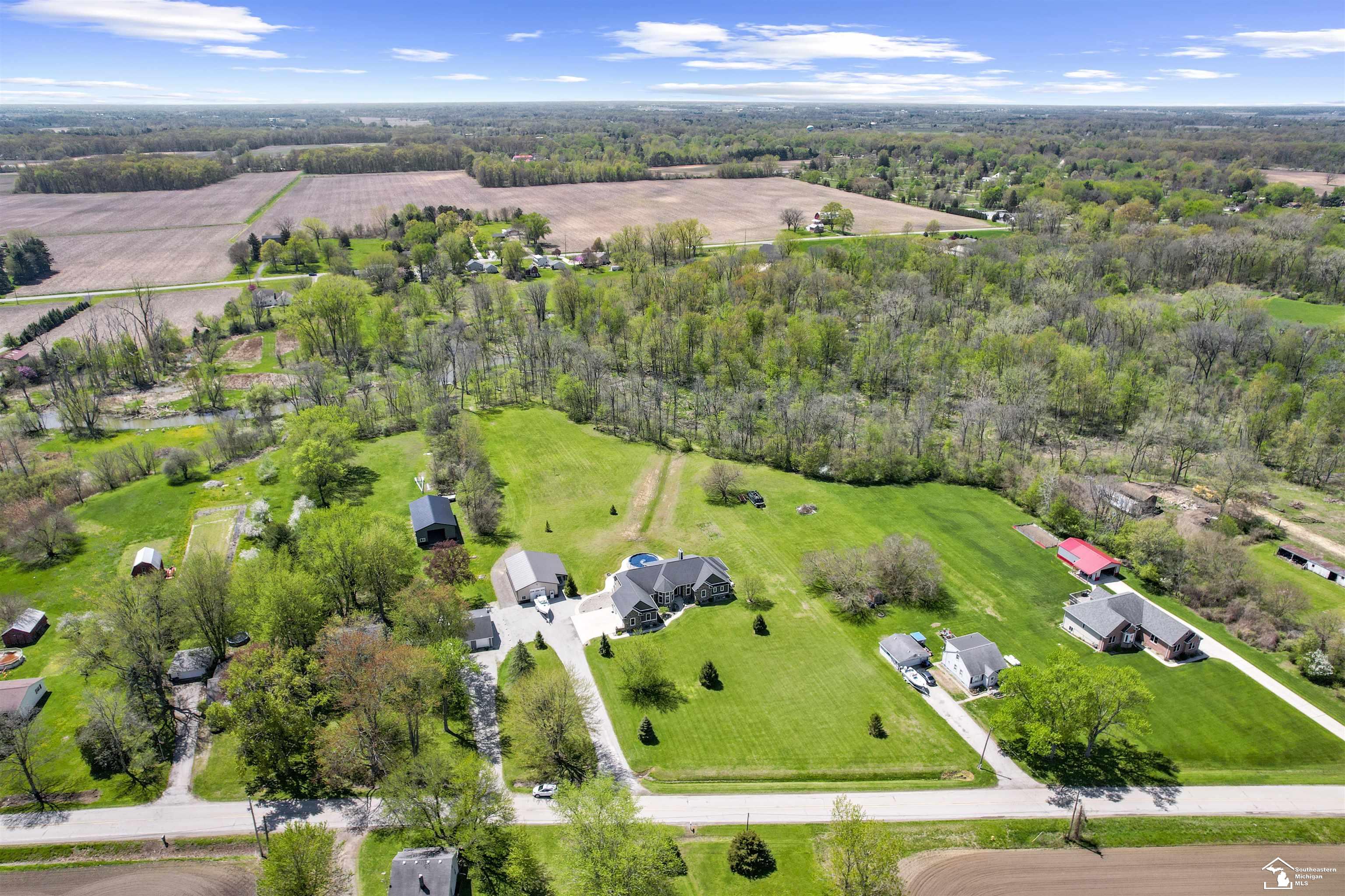 La Salle, Michigan 48145, United States, 4 Bedrooms Bedrooms, ,4 BathroomsBathrooms,Residential,Active,124624