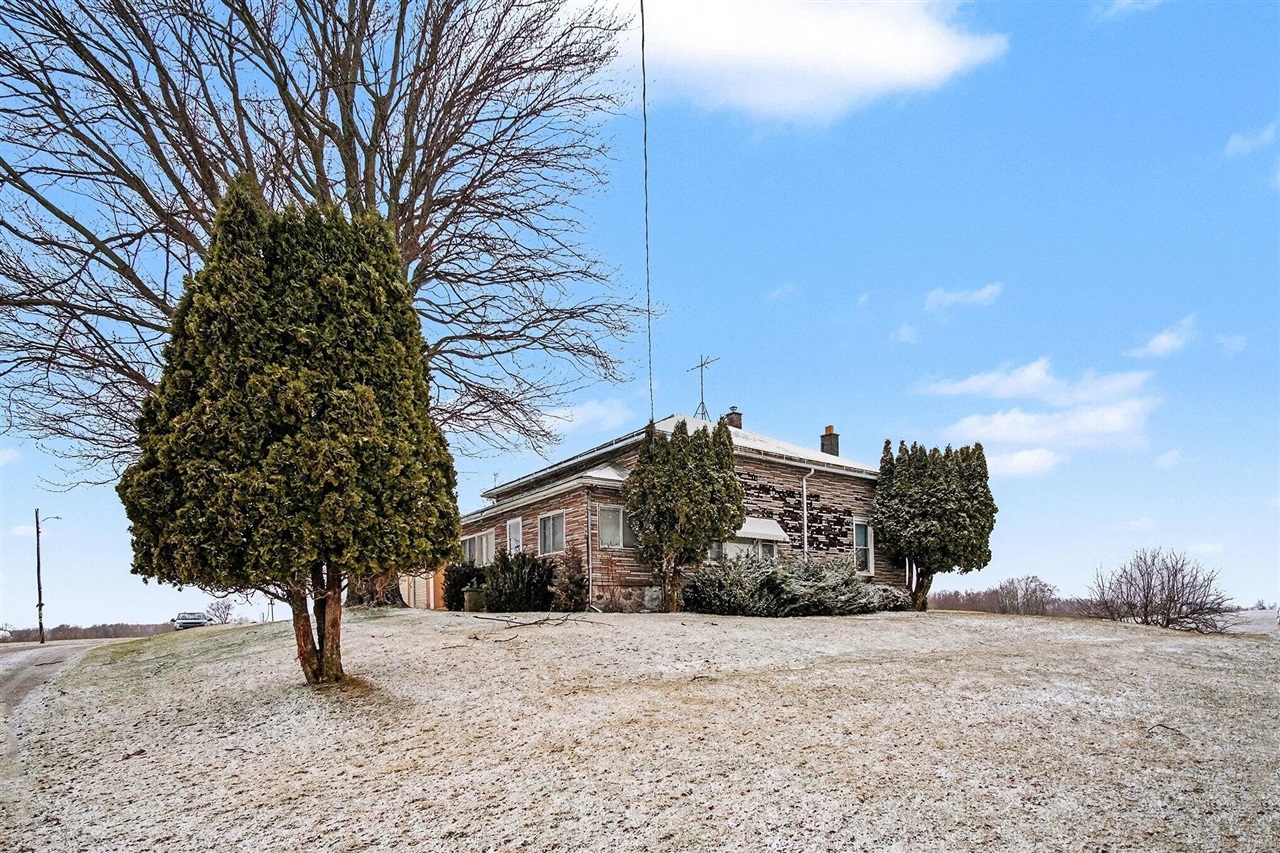 4659 Hendershot Avenue