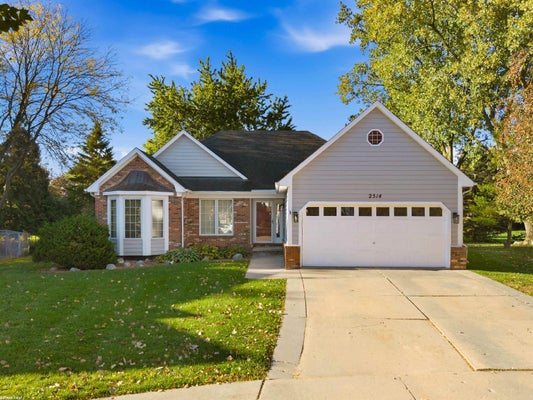 2514 PORTOBELLO DR, TROY, MI 48083 - Image 9d696ee541b57d352c1818c63ceb8a4e/332398323