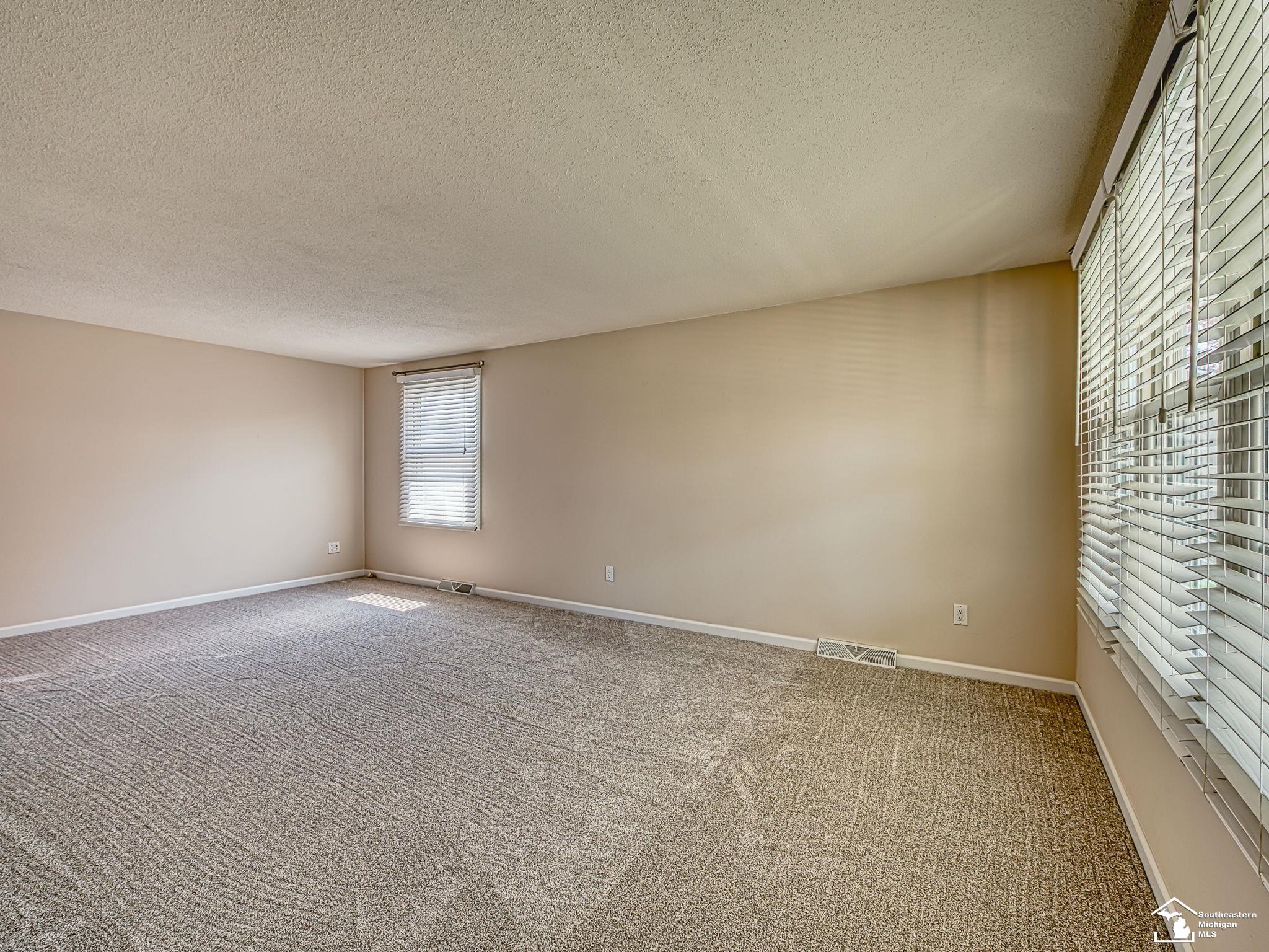 238 Cranbrook Boulevard