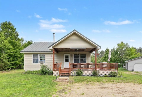 Photo of 253 S Pine Tree Lane, Beulah, MI 49617 (MLS # 70545151)