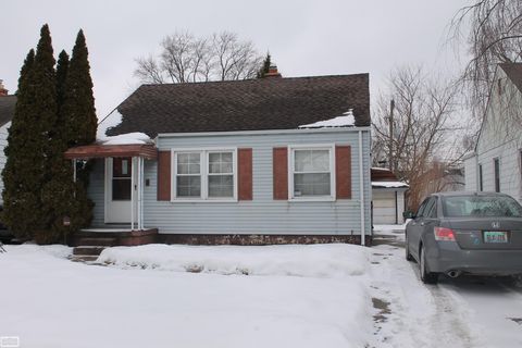 Photo of 18567 Woodside Road, Harper Woods, MI 48225 (MLS # 50199028)