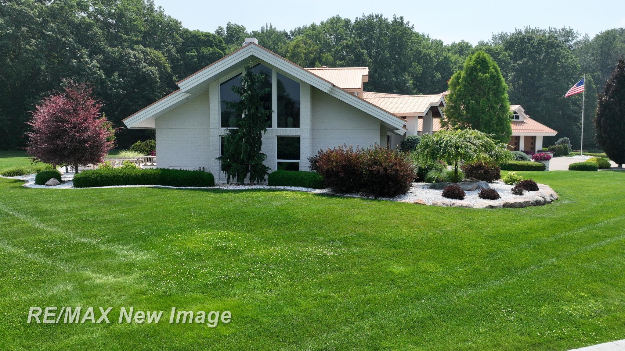 1134 N Graham Rd, Saginaw, MI, 48609, USA, 3 Bedrooms Bedrooms, ,4 BathroomsBathrooms,Residential,Active,1134 N Graham Rd,50195296