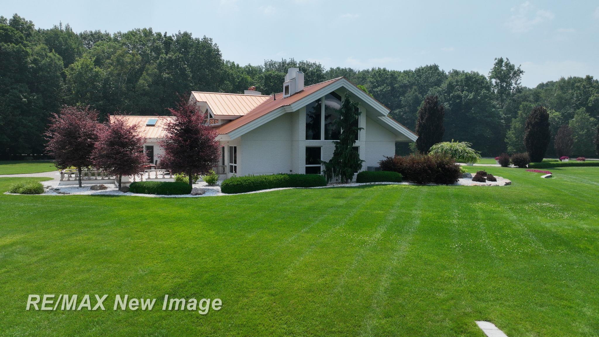 1134 N Graham Rd, Saginaw, MI, 48609, USA, 3 Bedrooms Bedrooms, ,4 BathroomsBathrooms,Residential,Active,1134 N Graham Rd,50195296
