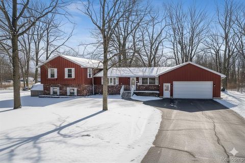 3123 3rd Street La Salle MI 48145