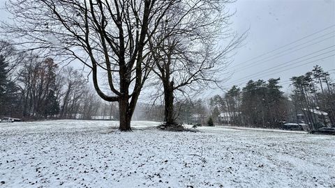 6593 134th Avenue Saugatuck MI 49453