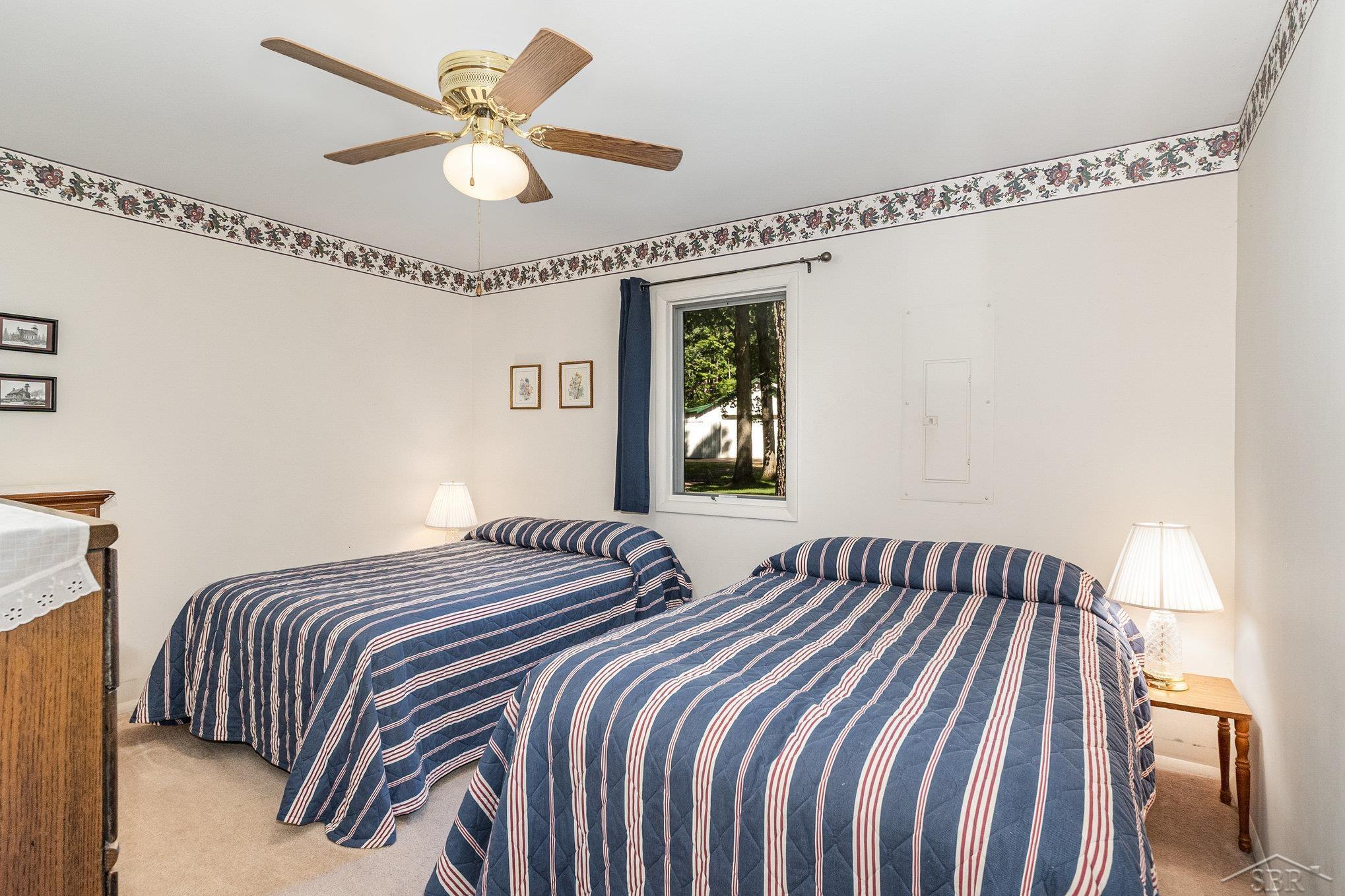 Roscommon, Michigan 48653, United States, 3 Bedrooms Bedrooms, ,2 BathroomsBathrooms,Residential,Pending,195480