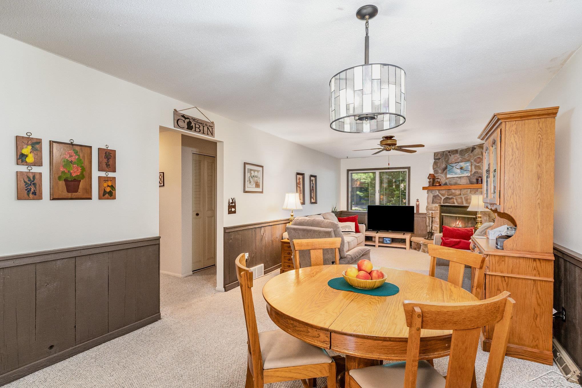 Roscommon, Michigan 48653, United States, 3 Bedrooms Bedrooms, ,2 BathroomsBathrooms,Residential,Pending,195480