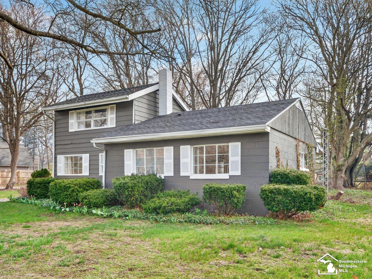6790 Douglas Road