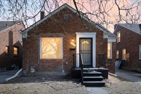 Photo of 8222 Roselawn Street, Detroit, MI 48204 (MLS # 70519550)