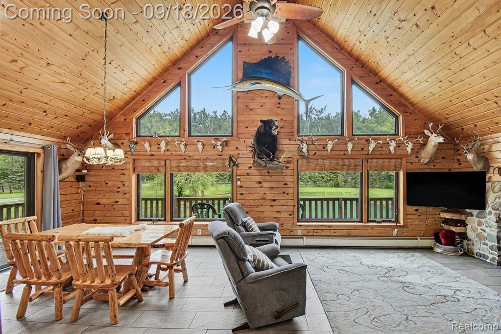 Properties Available 3 - 3 196 Ray Road