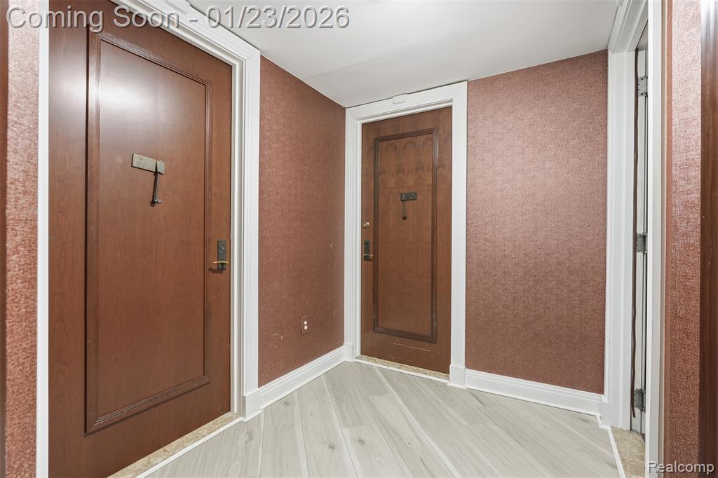 1001 W Jefferson Avenue 12i