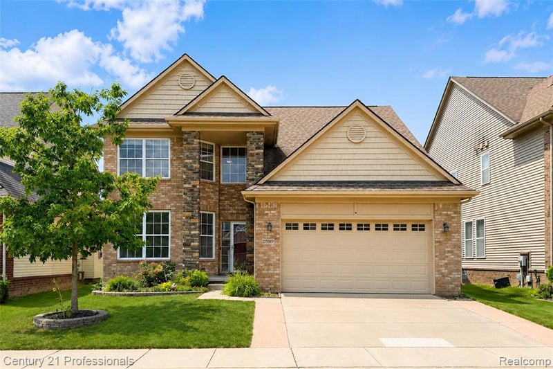 27089 Maxwell Court