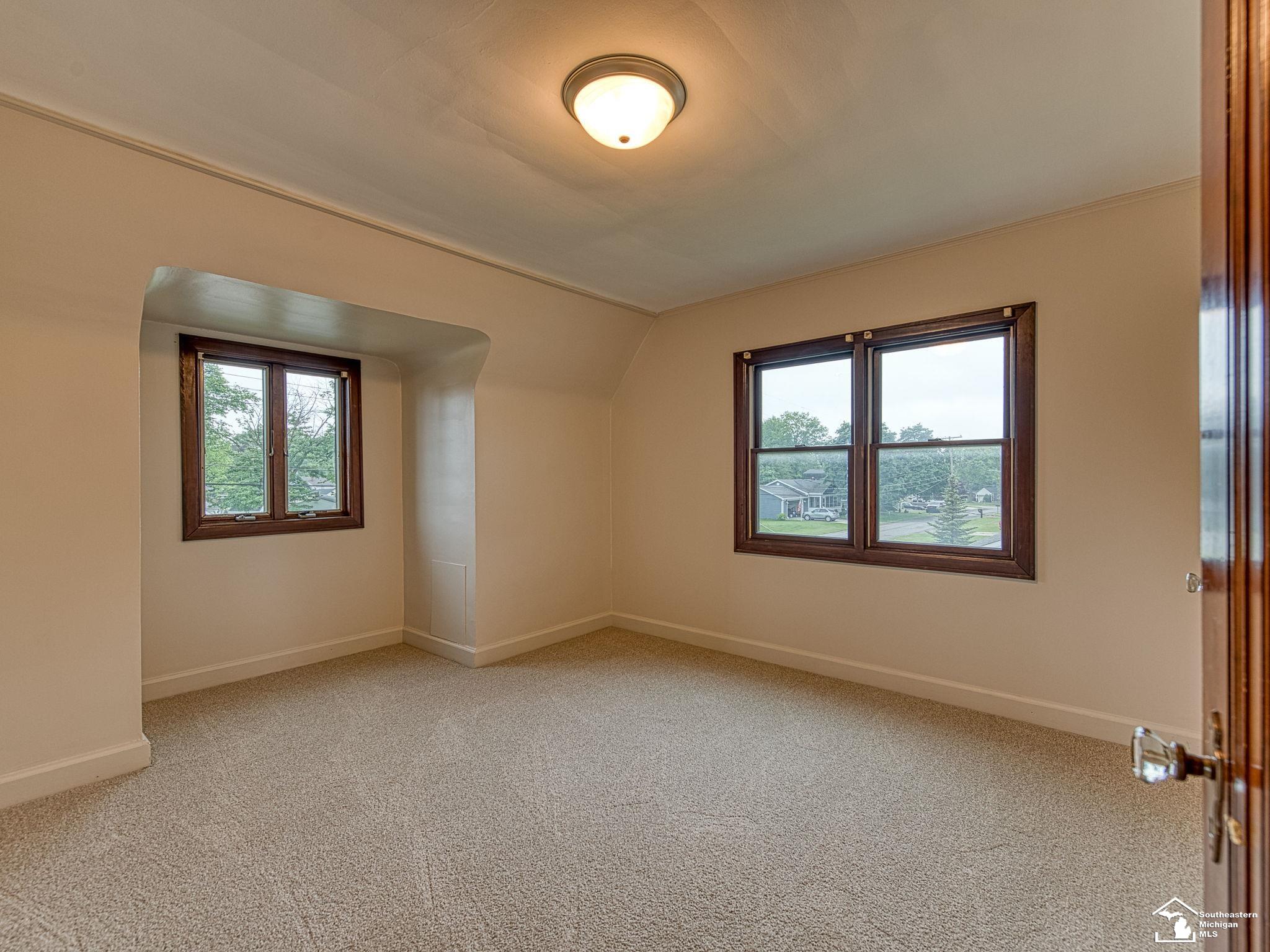 Flat Rock, Michigan 48134, United States, 2 Bedrooms Bedrooms, ,2 BathroomsBathrooms,Residential,Active,192876