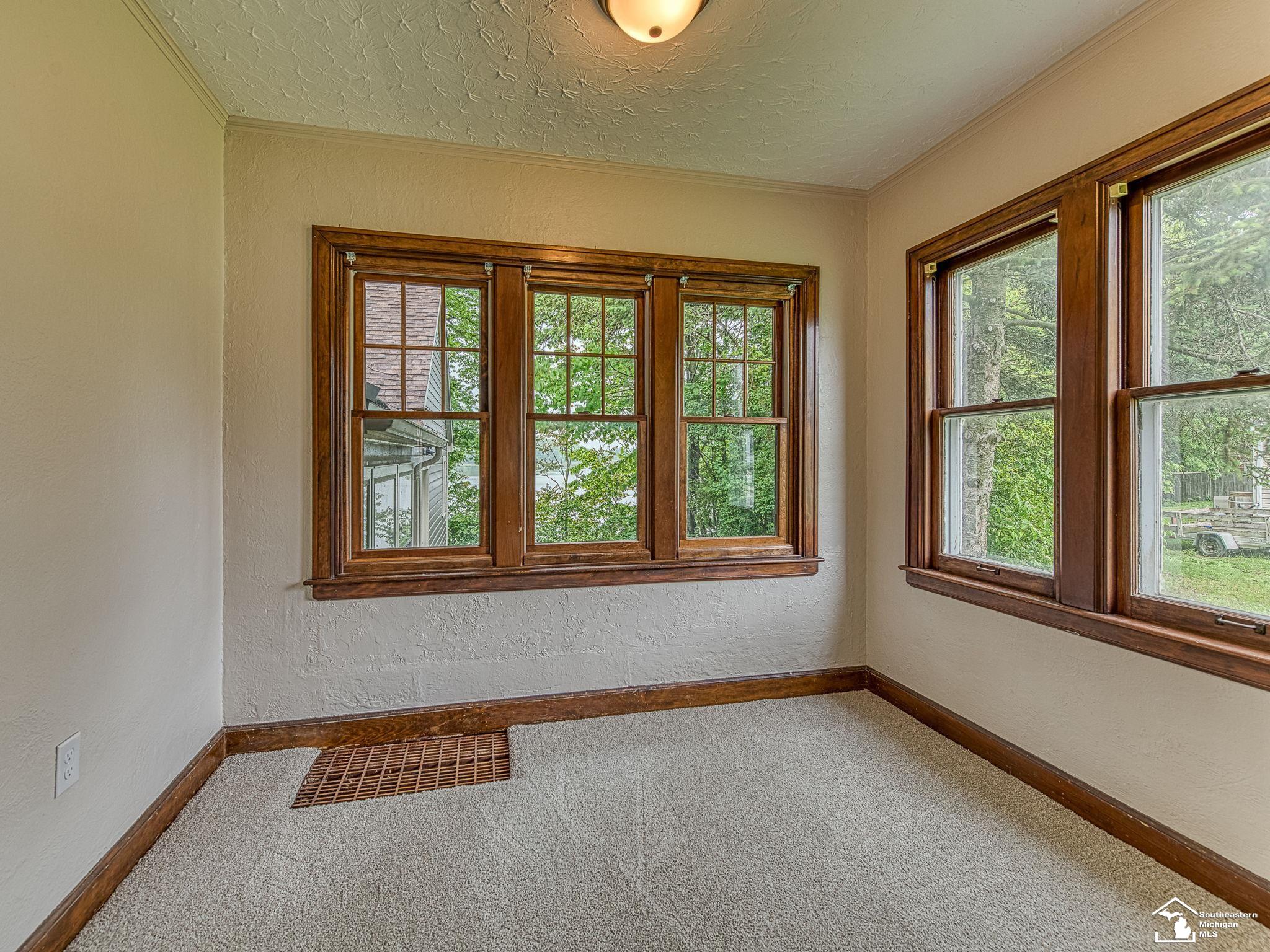 Flat Rock, Michigan 48134, United States, 2 Bedrooms Bedrooms, ,2 BathroomsBathrooms,Residential,Active,192876