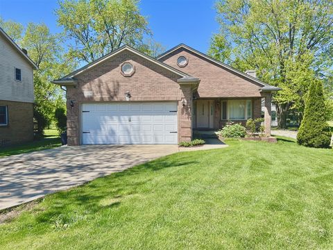 Photo of 15338 Flanders Street, Southgate, MI 48195 (MLS # 70524520)