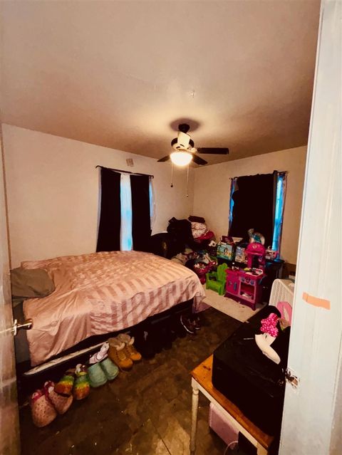 Photo of 1079 Hurd Avenue, Benton Harbor, MI 49022 (MLS # 70502185)