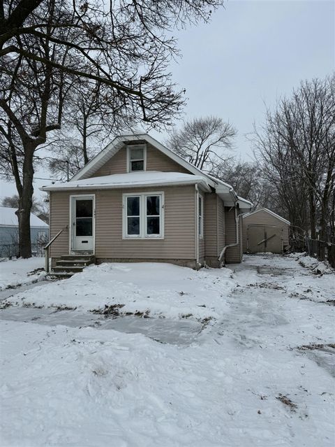 Photo of 1941 Polly Avenue, Lansing, MI 48906 (MLS # 70513341)