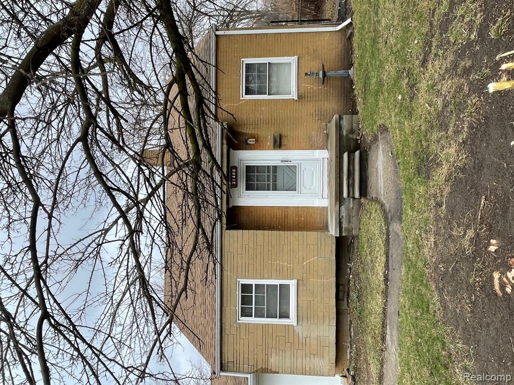 31406 Marquette Street