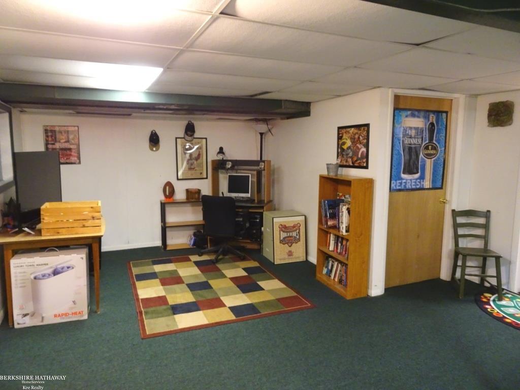 Sterling Heights, Michigan 48312, United States, 3 Bedrooms Bedrooms, ,2 BathroomsBathrooms,Residential,Pending,213563