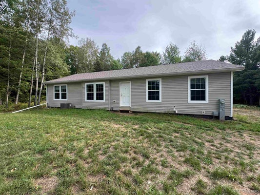 W8301 SWANSON RD, IRON MOUNTAIN, MI 49801 - Image a4bf7c030b669c08dc72656cd6143e6a/2182919632