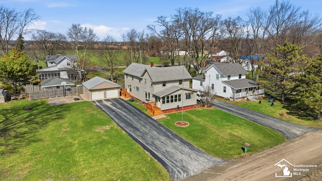 924 Hawthorne Street