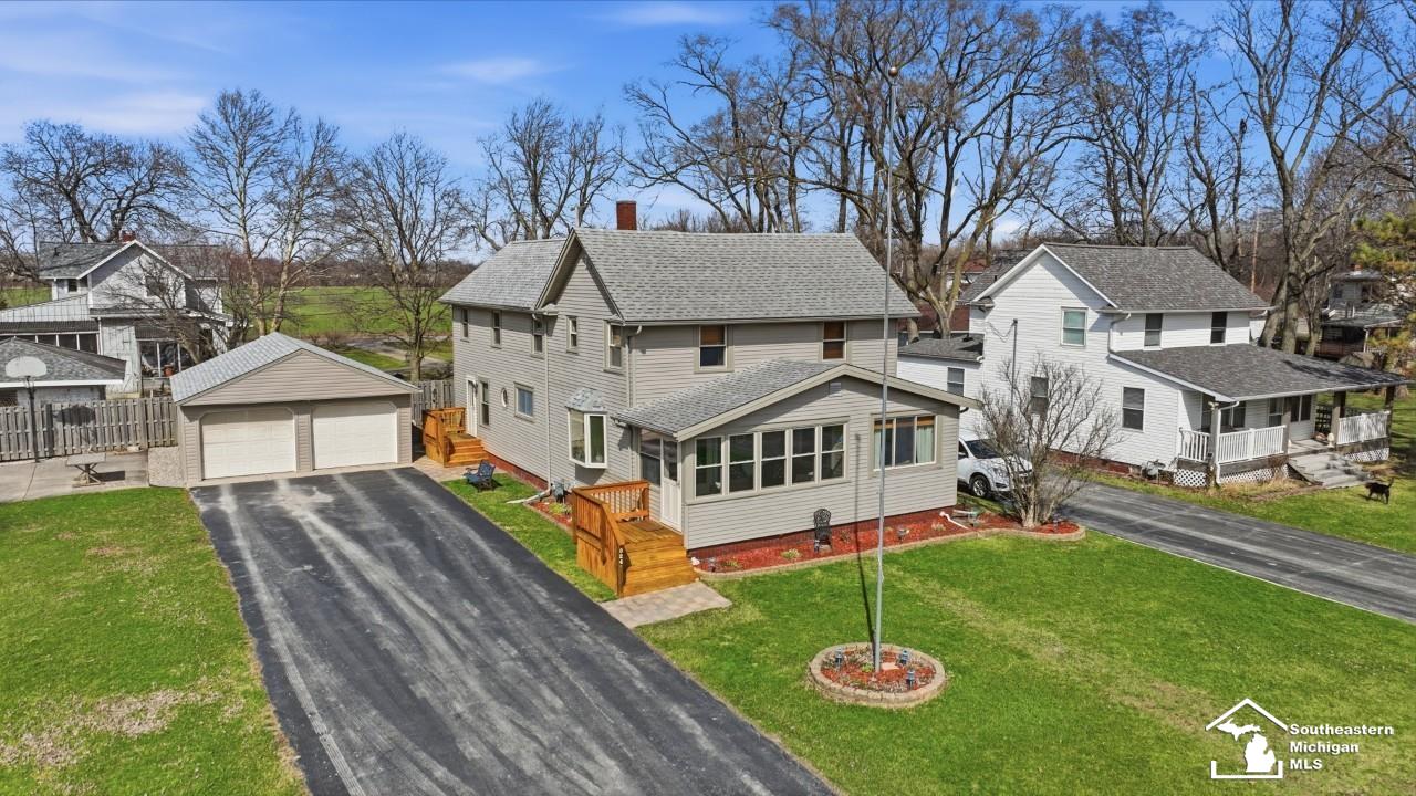 924 Hawthorne Street