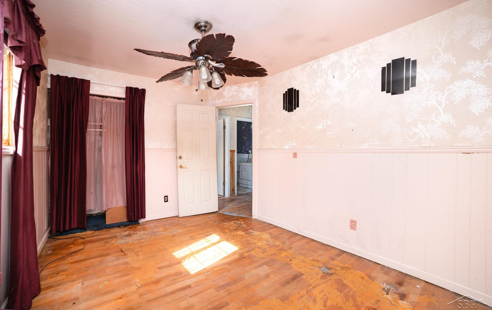 Saginaw, Michigan 48601, United States, 3 Bedrooms Bedrooms, ,1 BathroomBathrooms,Residential,Pending,196924