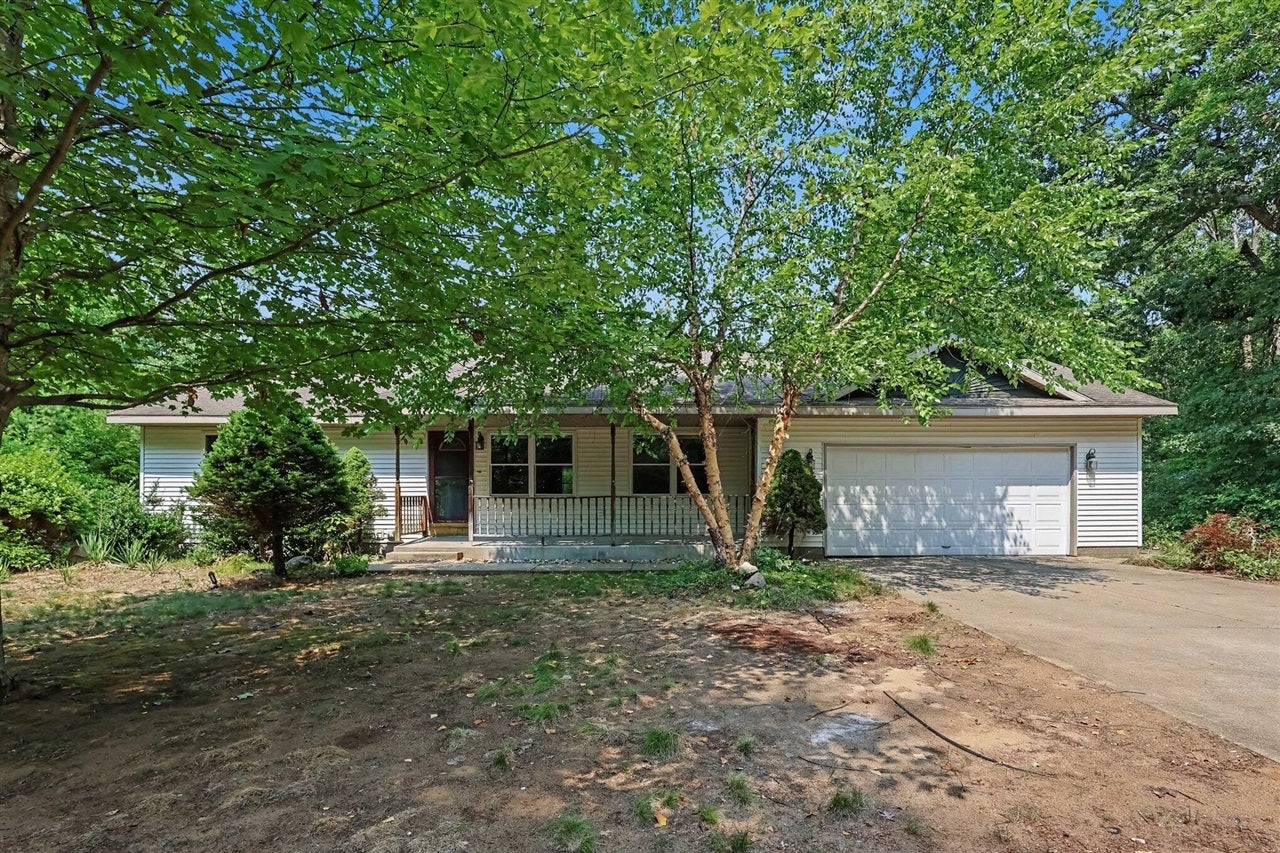 3748 S Sweet Lake Drive