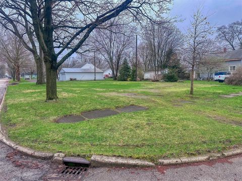 Photo of 1022 Howard Street, Niles, MI 49120 (MLS # 70523269)