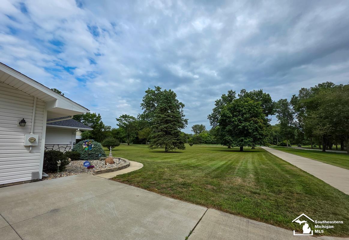 10301 Douglas Road