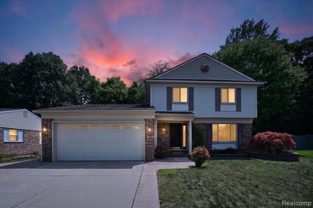 22757 Forestbrook Lane