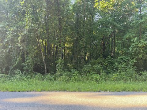 Photo of 13164 Beckwith Drive, Lowell, MI 49331 (MLS # 70523092)