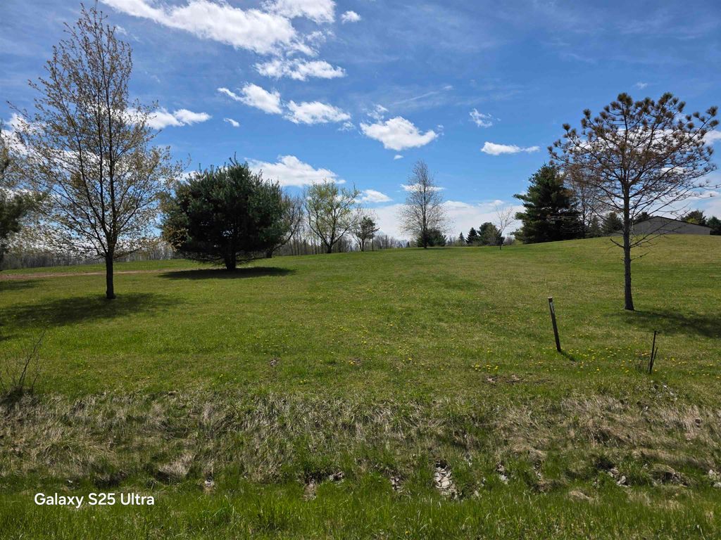 Photo of 464465 Highlanders Way #Lot 464 &amp; Lot 465 Hi, Gladwin, MI 48624 (MLS # 50206566)
