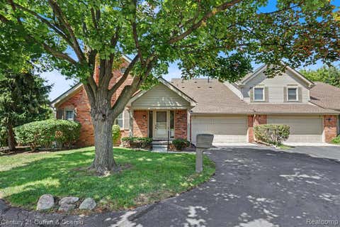 Photo of 1 Cornell Court, Dearborn, MI 48124 (MLS # 61024917)