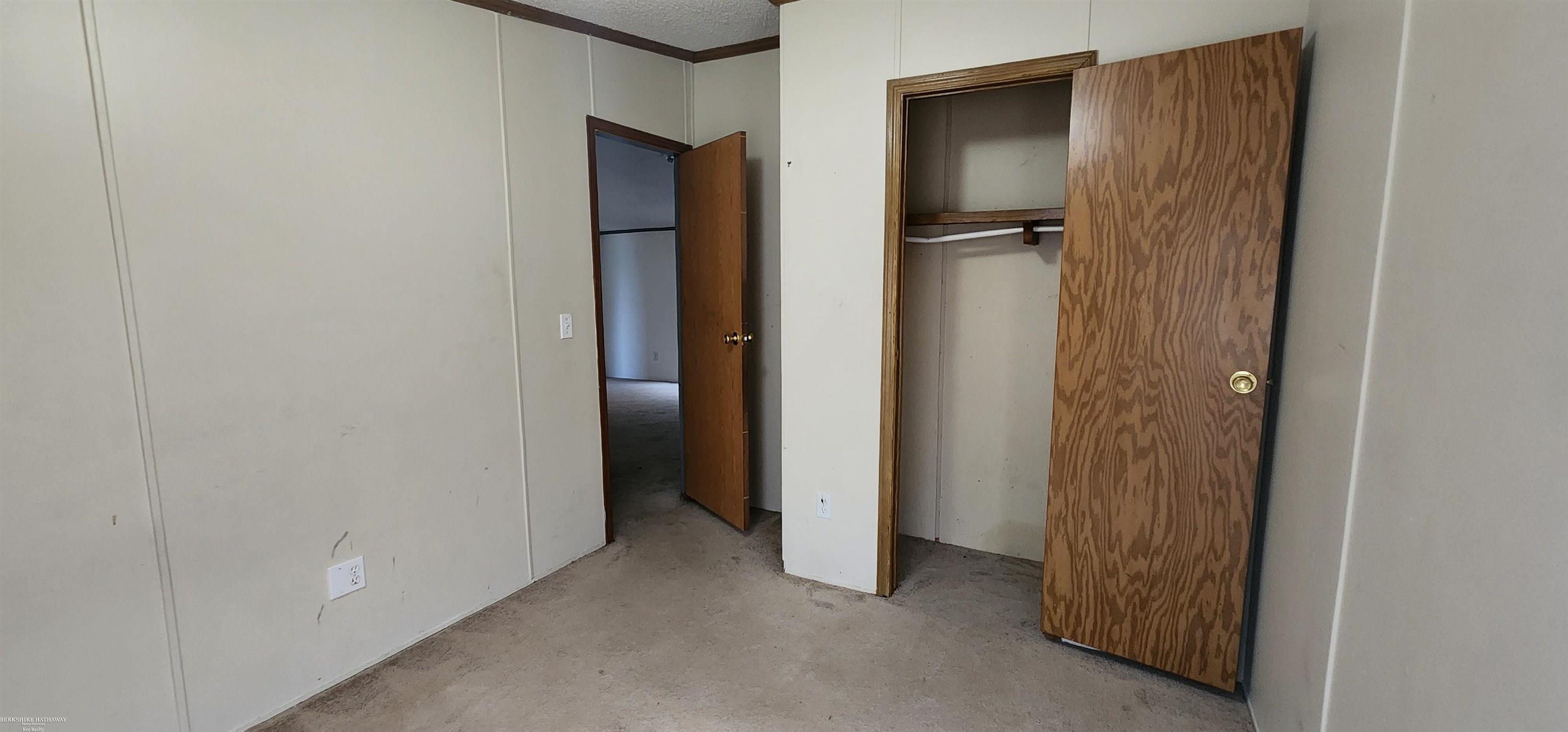 Macomb, Michigan 48044, United States, 3 Bedrooms Bedrooms, ,2 BathroomsBathrooms,Residential,Active,224270