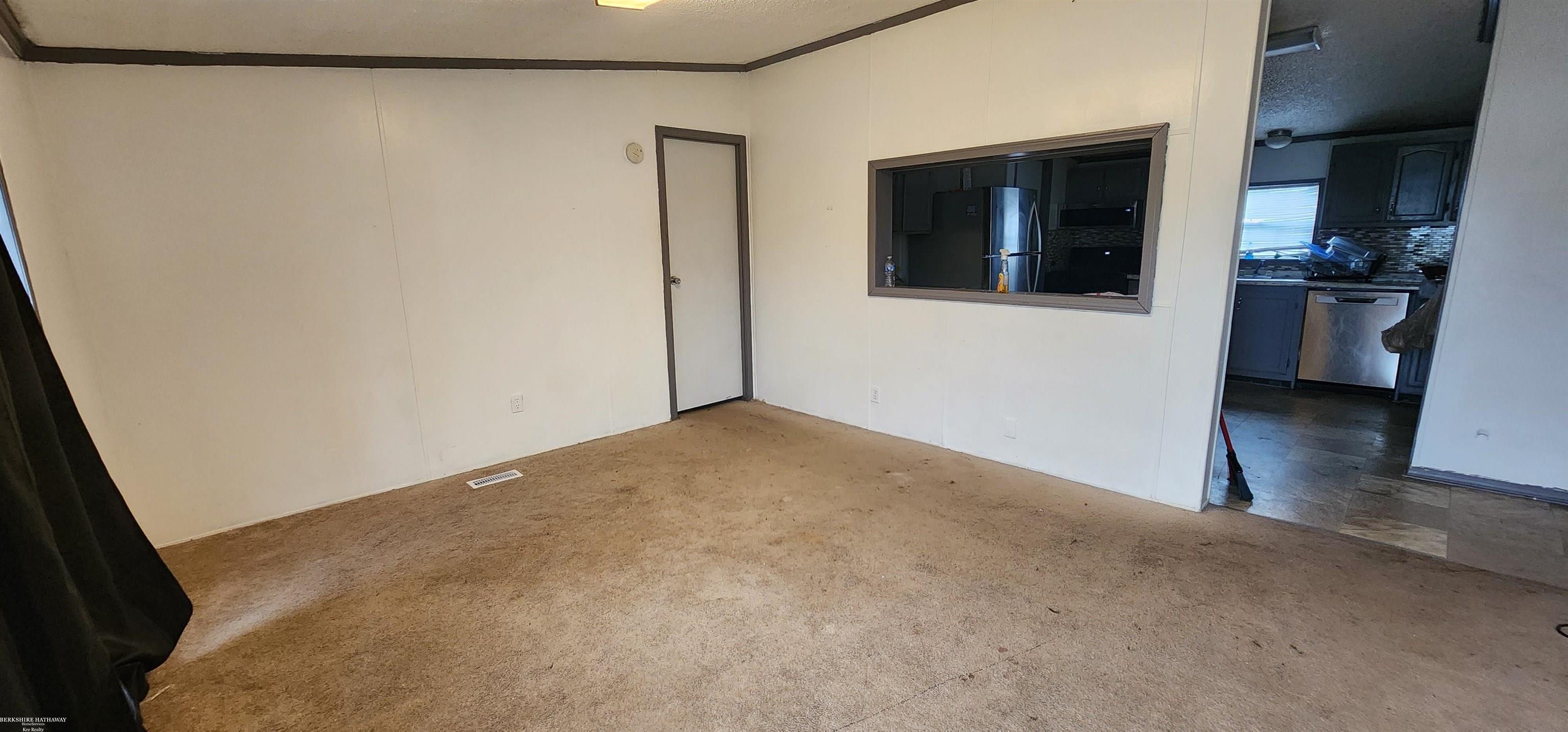 Macomb, Michigan 48044, United States, 3 Bedrooms Bedrooms, ,2 BathroomsBathrooms,Residential,Active,224270