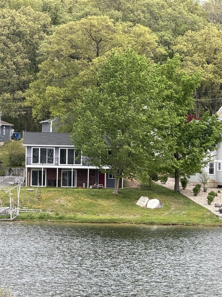 1304 N Eagle Lake Drive