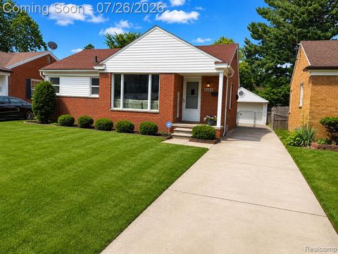 Photo of 8283 W Parkway Street, Redford, MI 48239 (MLS # 61014879)
