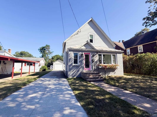 1306 2ND ST, MARQUETTE, MI 49855 - Image aa2c8e00ba789a3c0f69ac23b80bd25f/4063117575