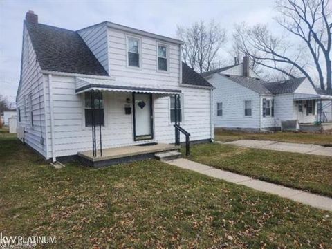 22835 Socia Street Saint Clair Shores MI 48082
