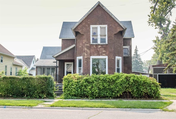 443 11TH ST, PORT HURON, MI 48060 - Image aa80fa97286d0e09d6ea8d4c2e8dea9d/809963809